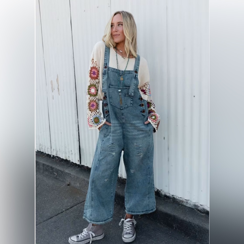 Easel Blue Denim Jumpsuit with buttons size small